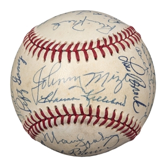 1988 Hall of Famers Multi-Signed Baseball With 30 Signatures Including Berra, Musial & Koufax (Beckett) 